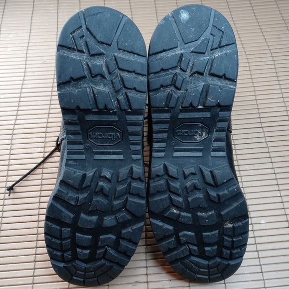 Belleville Boots TRP 300 men\'s sz 9.5R. Steel toe. black leather and nylon. Vibr main image 5